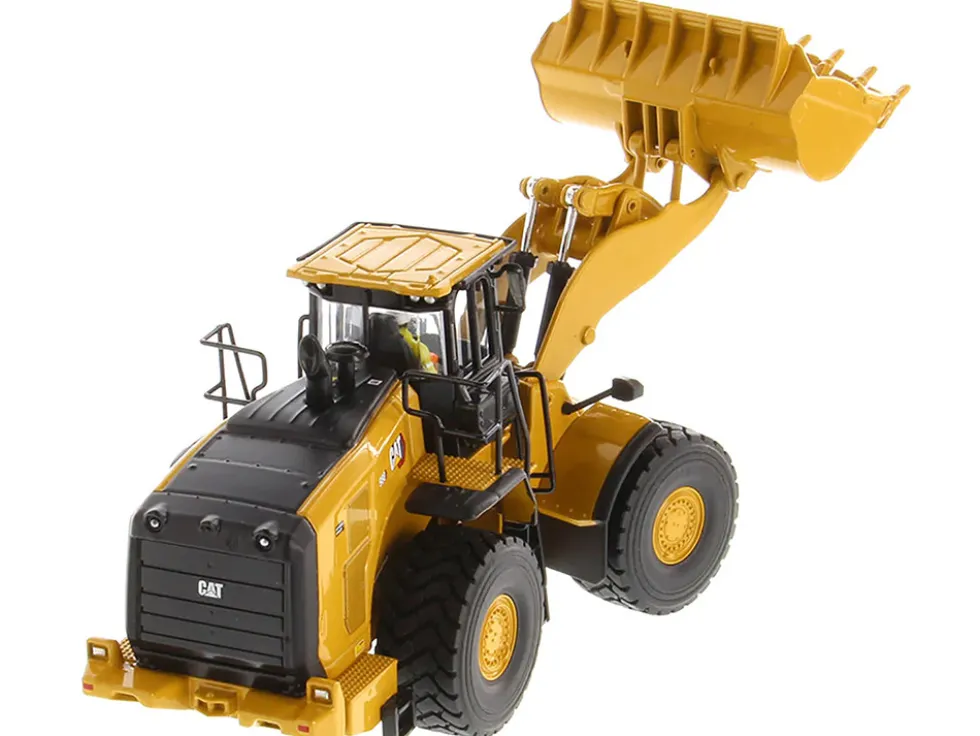 CAT Caterpillar 980 Wheel Loader Yellow with Operator High Line Series 1/50 Diecast Model Diecast Masters 85684