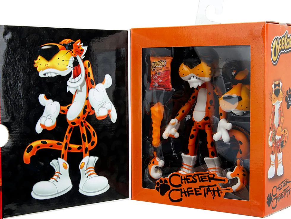 Chester Cheetah 5 5 Figure with Accessories and Alternate Head and Hands Cheetos Crunchy model Jada 34048