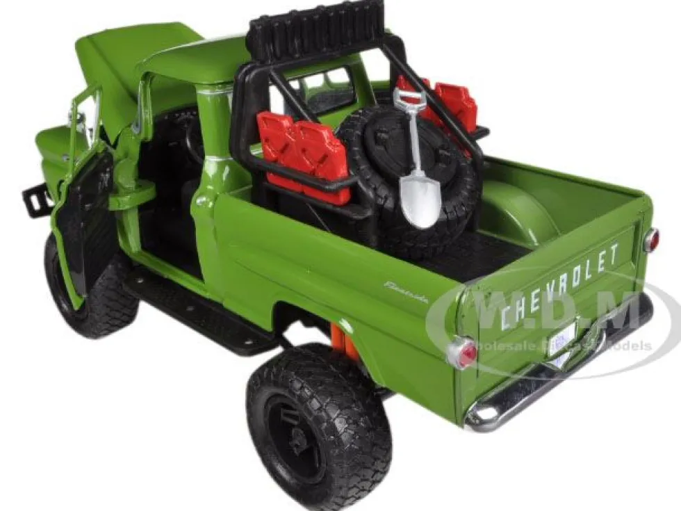1958 Chevrolet Apache Fleetside Pickup Truck Off Road Green 1/24 Diecast Model Motormax 79135