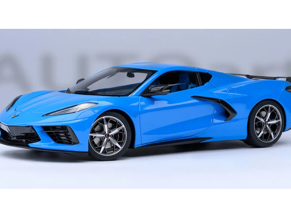 2020 Chevrolet Corvette C8 Stingray Rapid Blue 1/18 Model Car by Autoart