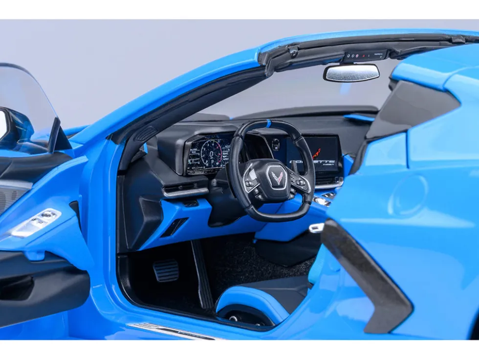2020 Chevrolet Corvette C8 Stingray Rapid Blue 1/18 Model Car by Autoart