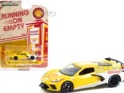 2021 Chevrolet Corvette C8 Stingray Coupe Shell Oil Yellow White Running on Empty Series 13 1/64 Diecast Model Car Greenlight 41130 E