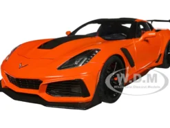 2019 Chevrolet Corvette C7 ZR1 Sebring Orange Tintcoat with Carbon Top 1/18 Model Car Autoart 71279