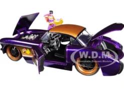 1957 Chevrolet Corvette Purple Batgirl Diecast Figure DC Comics Bombshells Series 1/24 Diecast Model Car Jada 30457
