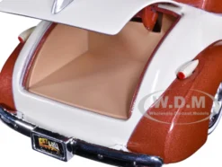 1939 Chevrolet Coupe Lowrider Beige Brown Metallic Get Low Series 1/24 Diecast Model Car Motormax 79028