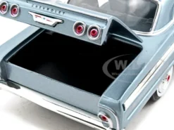 1964 Chevrolet Impala Blue 1/24 Diecast Model Car Motormax 73259