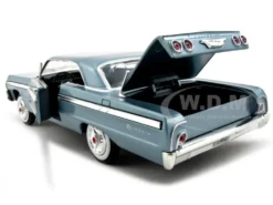 1964 Chevrolet Impala Blue 1/24 Diecast Model Car Motormax 73259