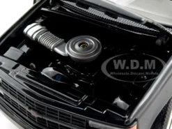 1992 Chevrolet Pickup SS 454 Black 1/24 Diecast Car Model Motormax 73203