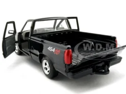 1992 Chevrolet Pickup SS 454 Black 1/24 Diecast Car Model Motormax 73203