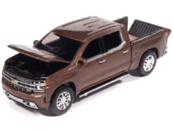 2019 Chevrolet Silverado High Country Pickup Truck Oakwood Brown Metallic 