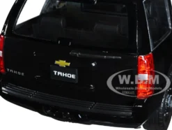 2008 Chevrolet Tahoe Unmarked Police Car Black White 1/24 Diecast Model Car Welly 22509