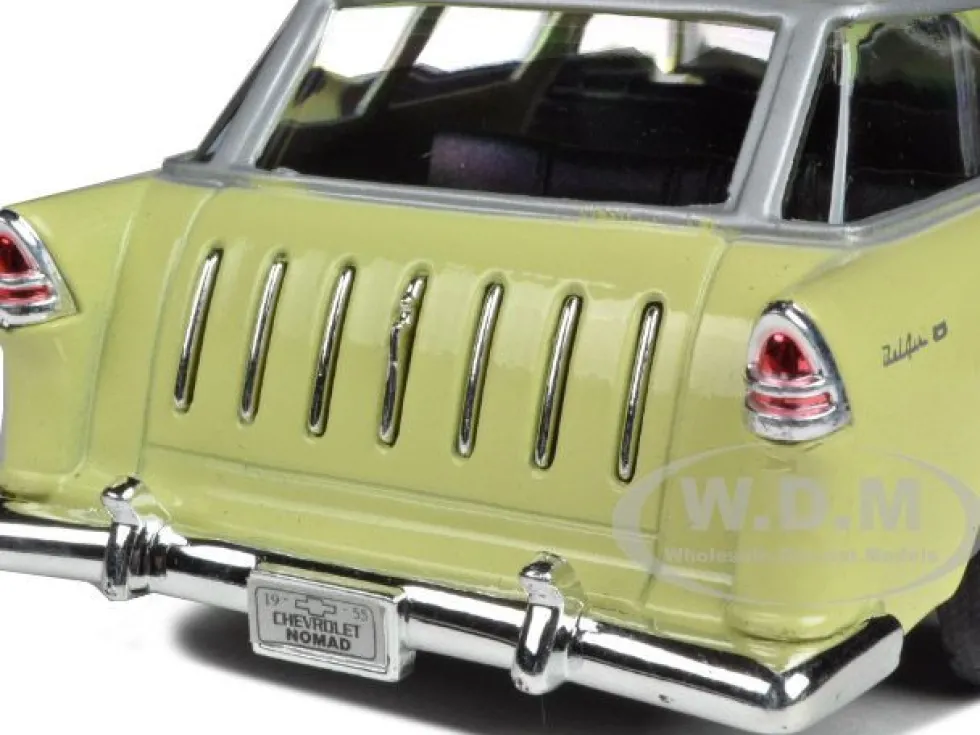 1955 Chevy Nomad Yellow 1/24 Diecast Car Model Motormax 73248