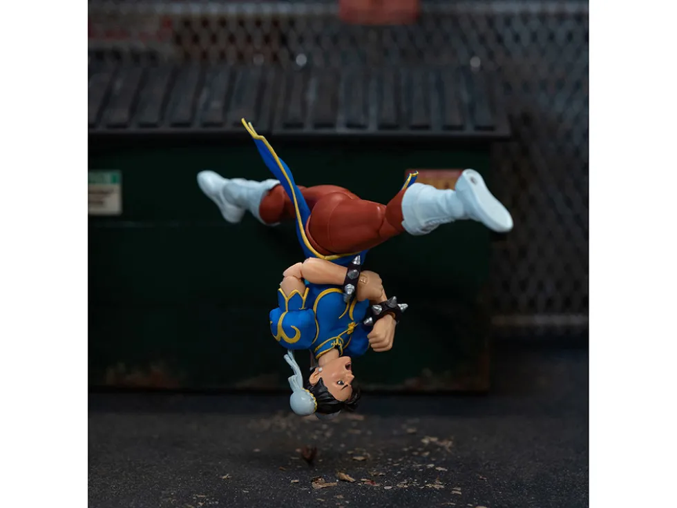 Chun Li 6 Moveable Figure with Accessories and Alternate Head and Hands Ultra Street Fighter II The Final Challengers 2017 Video Game model Jada 34216