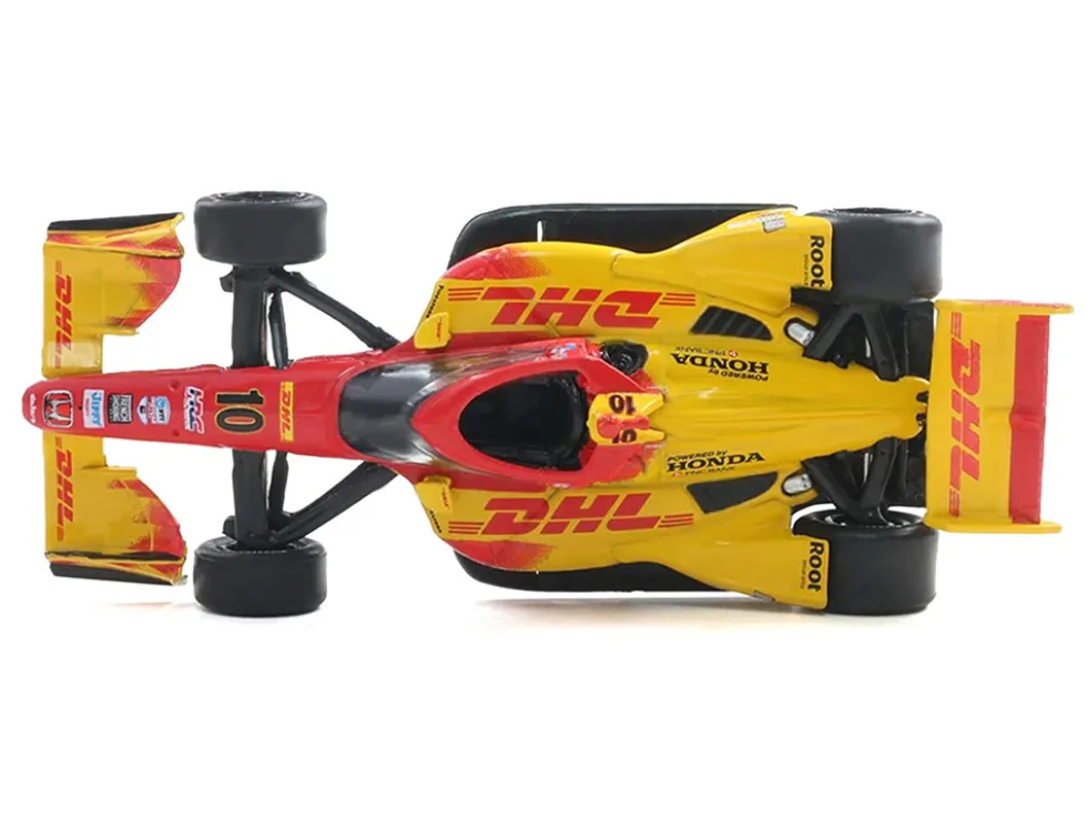 Dallara IndyCar #10 Alex Palou "DHL" Chip Ganassi Racing (Road Course Configuration) Champion "NTT IndyCar Series" (2025) with Trading Card 1/64 Diecast Model Car by IXO Models