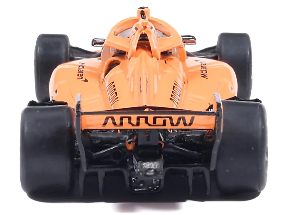Dallara IndyCar #7 Christian Lundgaard "McLaren" Arrow McLaren IndyCar Team (Road Course Configuration) "NTT IndyCar Series" (2026) 1/64 Diecast Model Car by IXO Models