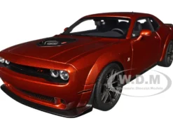 2022 Dodge Challenger R T Scat Pack Widebody Sinamon Stick Orange 1/18 Model Car Autoart 71773