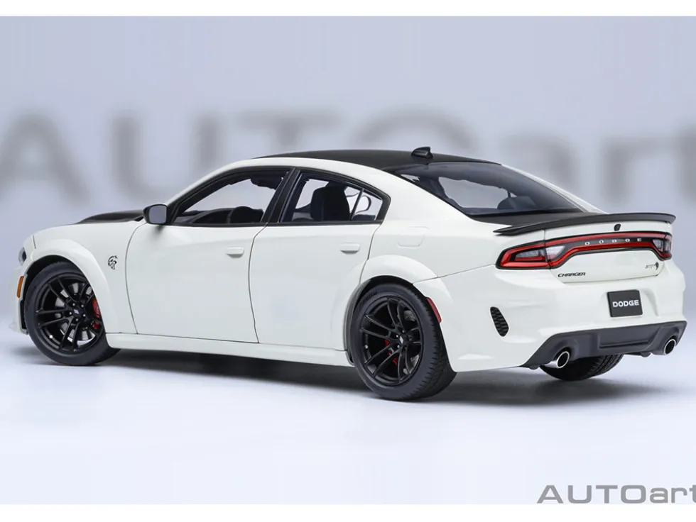 Dodge Charger SRT Hellcat Redeye Knuckle White with Matt Black Hood and Top 1/18 Model Car by Autoart