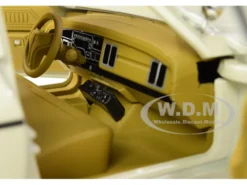 1975 Dodge Monaco Cream Hazzard County Sheriff 1/24 Diecast Model Car Greenlight 84094