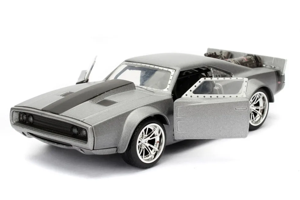 Dom's Ice Charger Fast & Furious F8 "The Fate of the Furious" Movie 1/32 Diecast Model Car Jada 98299