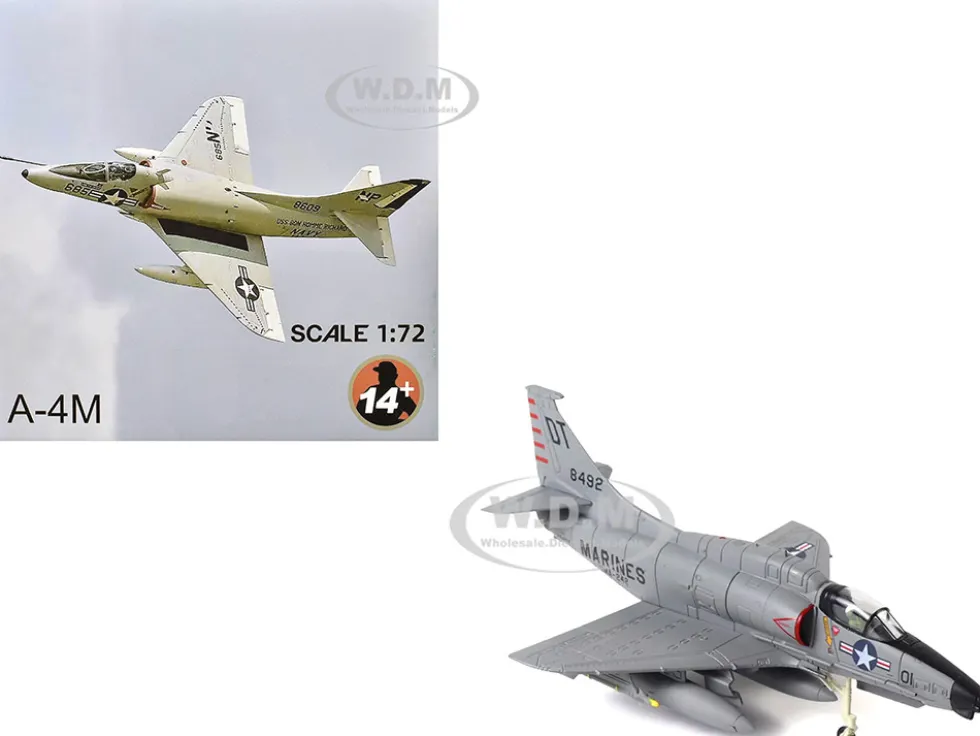 Douglas A-4D Skyhawk Aircraft "VMA-242 Bats, NAS Key West, 1962 Missile Crisis" United States Marine Corps 1/72 Diecast Model Airplane