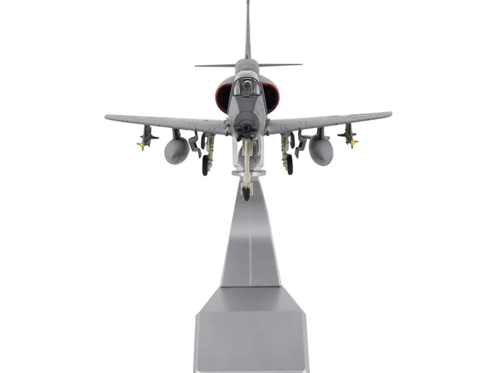 Douglas A-4D Skyhawk Aircraft "VMA-242 Bats, NAS Key West, 1962 Missile Crisis" United States Marine Corps 1/72 Diecast Model Airplane