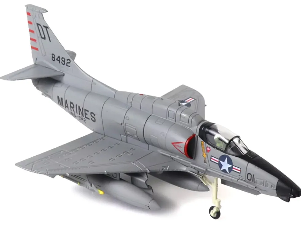 Douglas A-4D Skyhawk Aircraft "VMA-242 Bats, NAS Key West, 1962 Missile Crisis" United States Marine Corps 1/72 Diecast Model Airplane