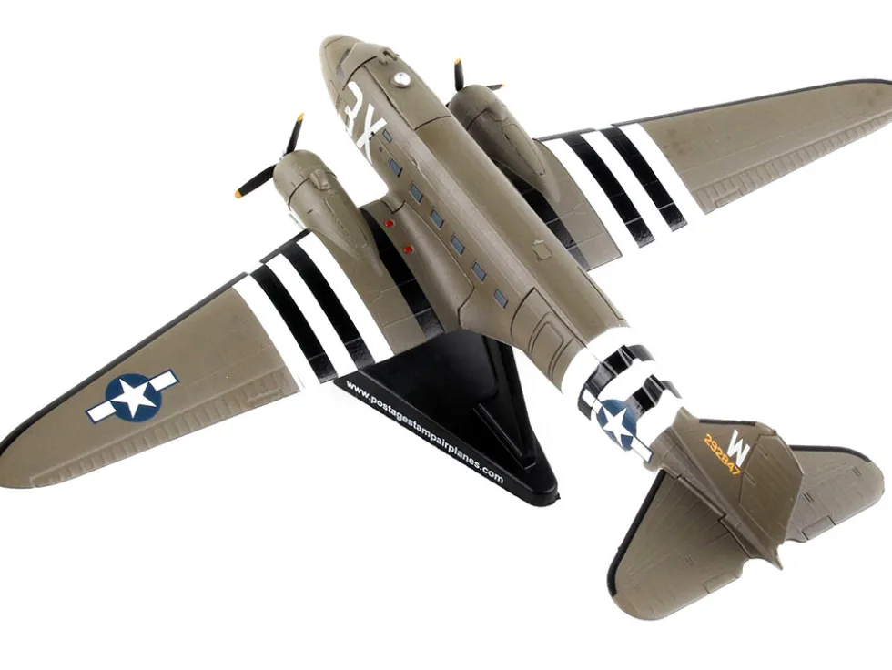 Douglas C 47 Skytrain Aircraft That s All Brother United States Navy 1/144 Diecast Model Airplane Postage Stamp PS5558-4