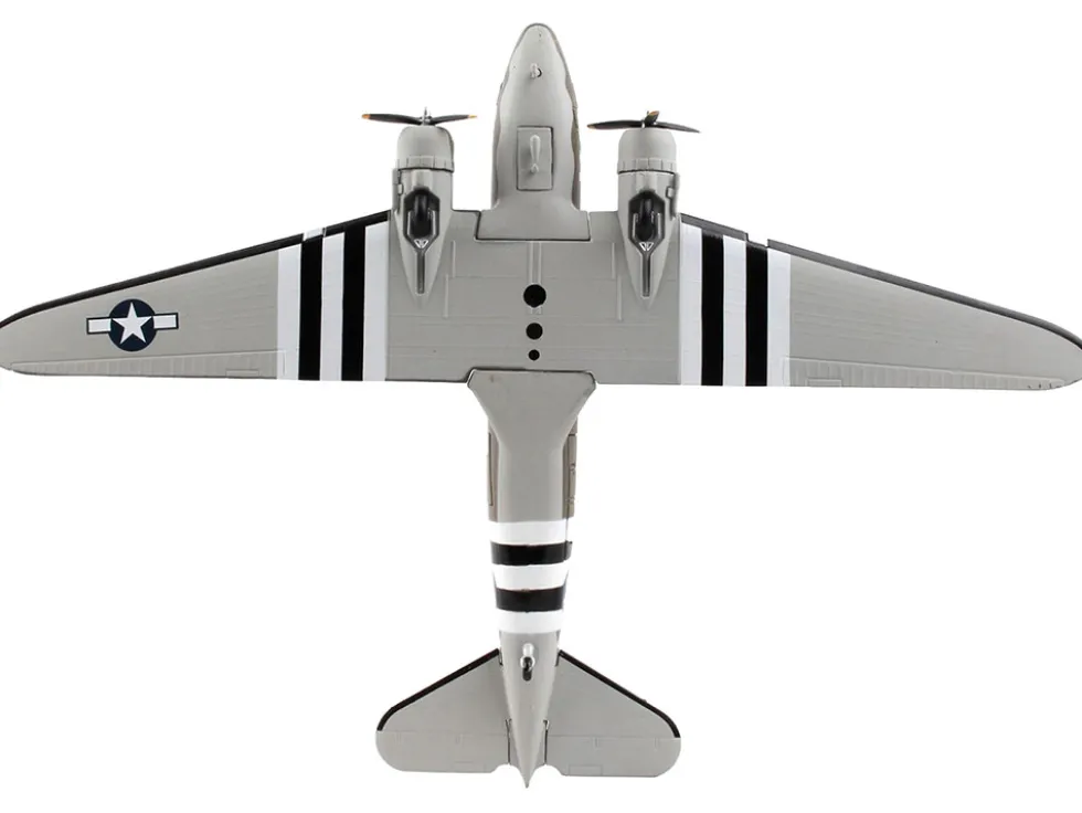Douglas C 47 Skytrain Aircraft That s All Brother United States Navy 1/144 Diecast Model Airplane Postage Stamp PS5558-4
