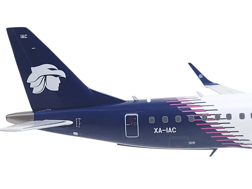 Embraer ERJ-190 Commercial Aircraft "Aeromexico Connect" (XA-IAC) White with Blue Tail "Gemini 200" Series 1/200 Diecast Model Airplane by GeminiJets