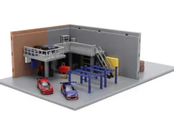 Fast & Furious Han's Garage Diorama with 2 Cars and Accessories