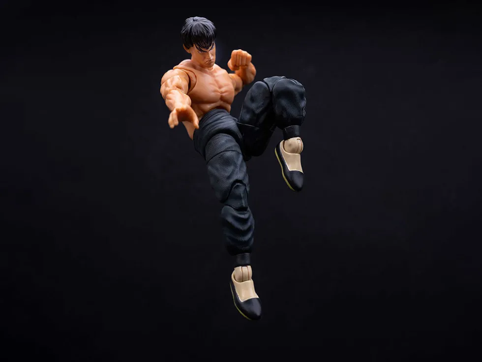 Fei Long 6 Moveable Figure with Accessories and Alternate Head and Hands Ultra Street Fighter II The Final Challengers 2017 Video Game model Jada 34217