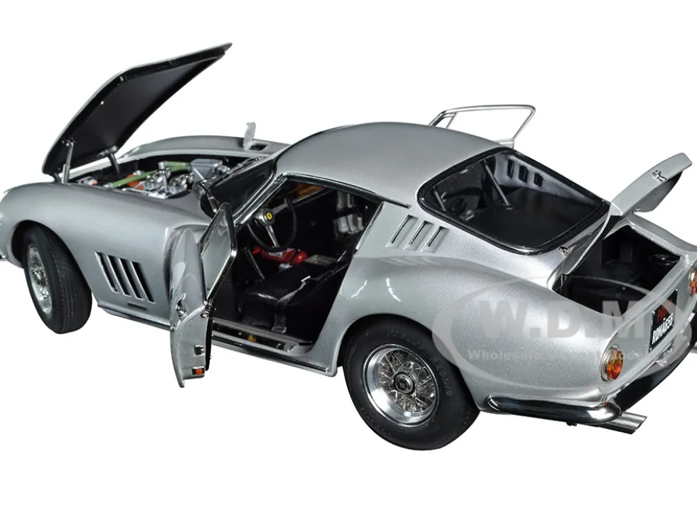 Ferrari 275 GTB/C #98 Renzo Sinibaldi Maurizio Grana 500 km Mugello 1966 Limited Edition 1000 pieces Worldwide 1/18 Diecast Model Car CMC M-211