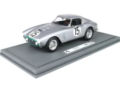 Ferrari 250 SWB #15 Graham Whitehead - Henry Taylor 