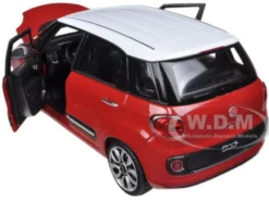 2013 Fiat 500L Red 1/24 Diecast Car Model Welly 24038
