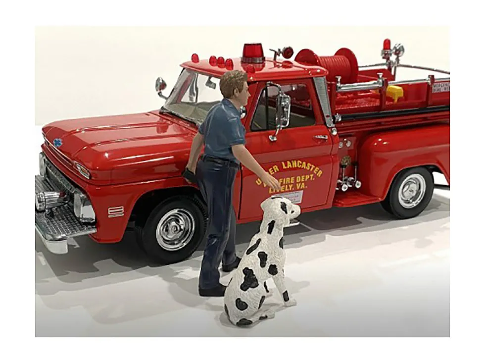 Firefighters Fire Dog Training Figures Trainer Dog 1/24 Scale Models American Diorama 76420