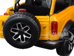 2021 Ford Bronco Badlands Orange Metallic Special Edition 1/18 Diecast Model Car Maisto 31457