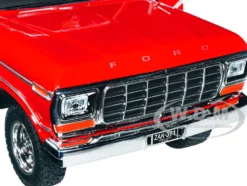 1978 Ford Bronco Custom Red White Timeless Legends Series 1/24 Diecast Model Car Motormax 79373