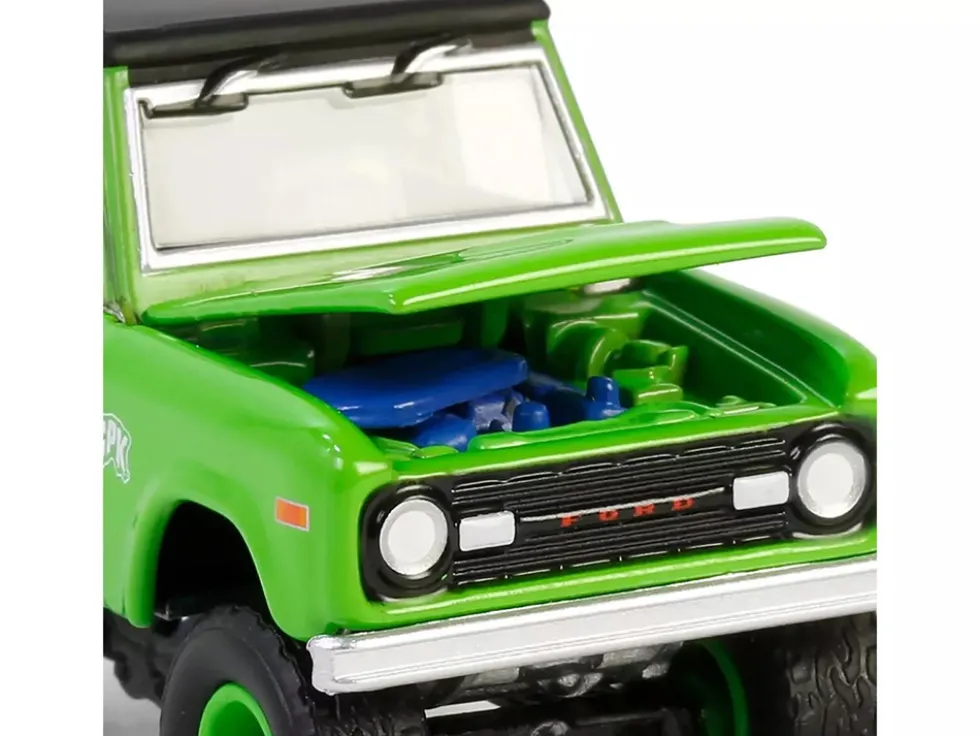 1969 Ford Bronco "Garbage Pail Kids: Super Snotty" Green with Black Top "San Diego Comic-Con 2024 Exclusive" 1/64 Diecast Model Car by Greenlight