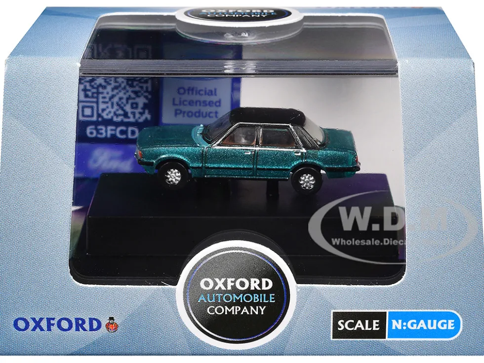 Ford Cortina Mk5 RHD (Right Hand Drive) Cosmos Blue Metallic with Black Top 1/148 (N) Scale Diecast Model Car by Oxford Diecast