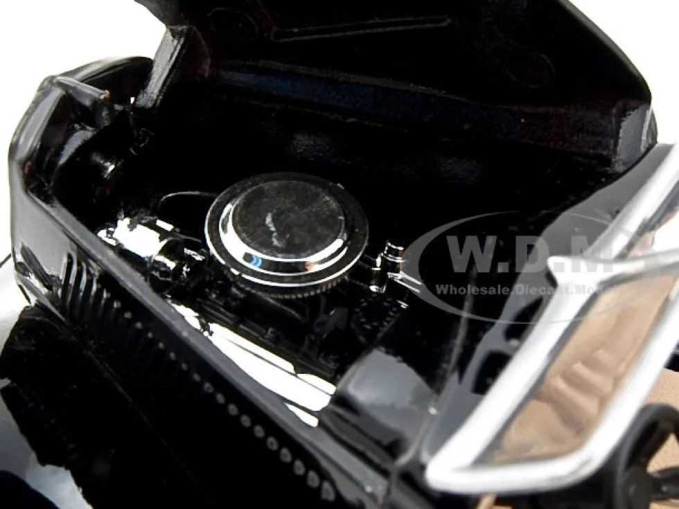 1934 Ford Coupe Convertible Black 1/24 Diecast Model Car Motormax 73218
