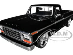 1979 Ford F-150 Custom Pickup Truck Black "Maxx Design" Series 1/24 Diecast Model Car by Motormax