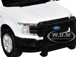 2019 Ford F-150 Lariat Crew Cab Pickup Truck with Bed Cage White with Flashing Light Bar and Front and Rear Lights and Sounds 1/27 Diecast Model Car by Motormax