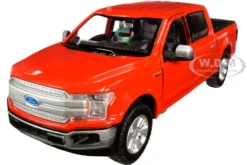 2019 Ford F-150 Lariat Crew Cab Pickup Truck Red 1/24 1/27 Diecast Model Car Motormax 79363
