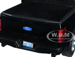 2019 Ford F-150 Lariat Crew Cab Pickup Truck Unmarked Plain Black Law Enforcement and Public Service Series 1/24 Diecast Model Car Motormax 76981bk