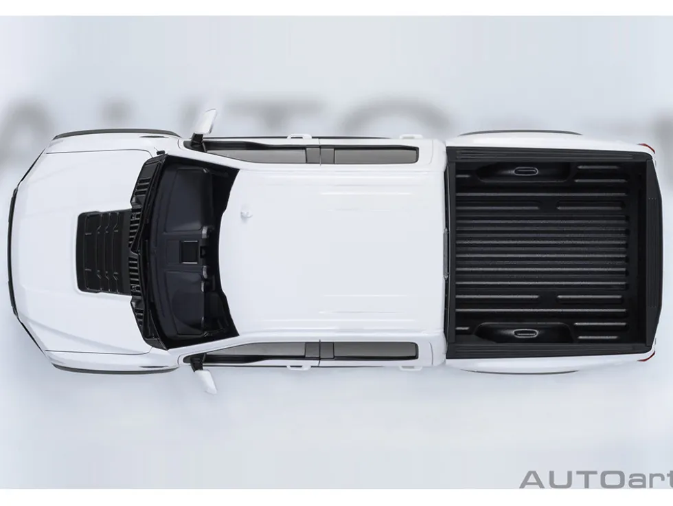 2019 Ford F-150 Raptor Pickup Truck Oxford White 1/18 Model Car by Autoart