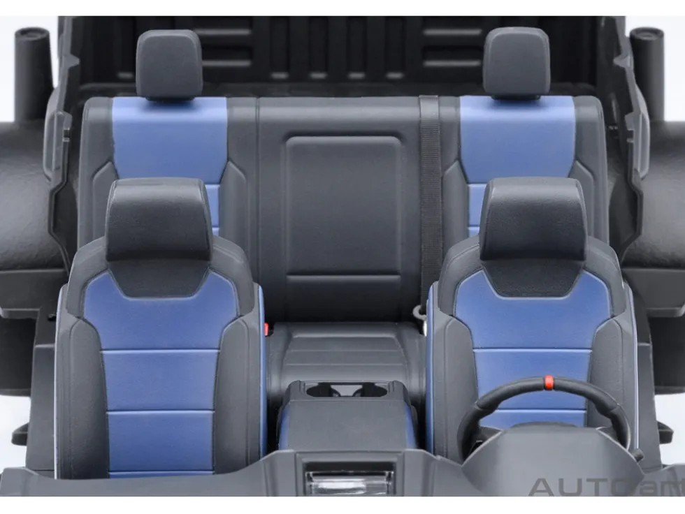 2019 Ford F-150 Raptor Pickup Truck Velocity Blue 1/18 Model Car by Autoart