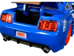 2006 Ford Mustang GT Captain America Diecast Figurine Avengers Marvel Series 1/24 Diecast Model Car Jada 31187