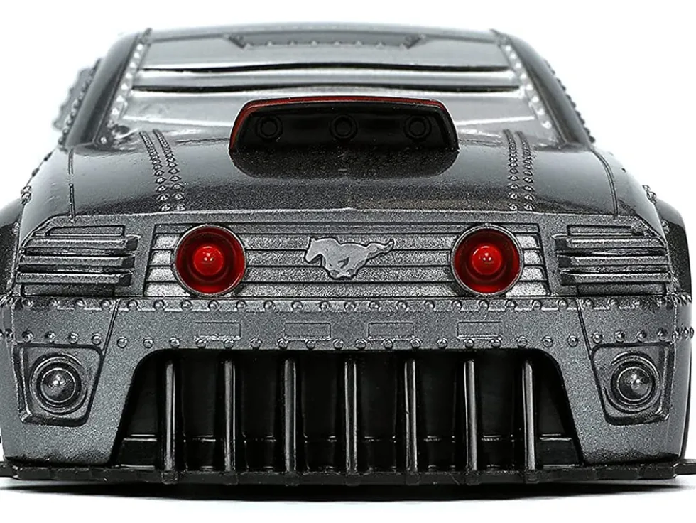 2006 Ford Mustang GT Gray Metallic War Machine Diecast Figurine Avengers Marvel Series Hollywood Rides Series 1/32 Diecast Model Car Jada 33082