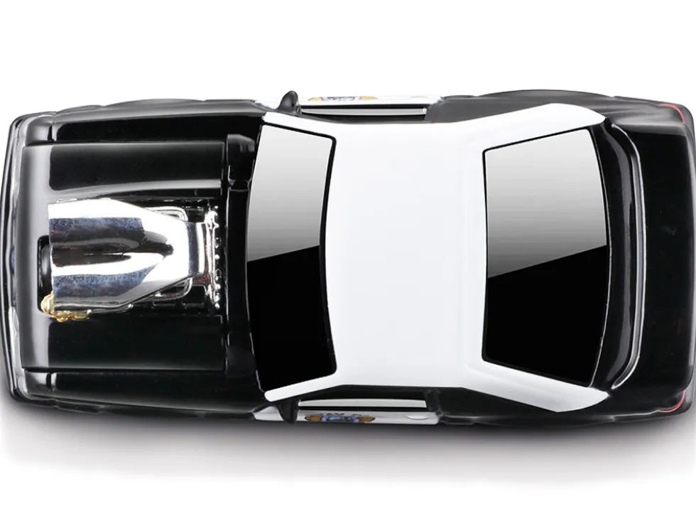 1993 Ford Mustang SVT Cobra CHP California Highway Patrol Black White 1/64 Diecast Model Car Muscle Machines 15526-15543