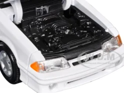 1993 Ford Mustang SVT Cobra White "Special Edition" Series 1/24 Diecast Model Car by Maisto